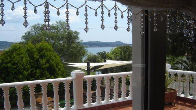 Guzelyali Hotel Ayvalı Extérieur photo