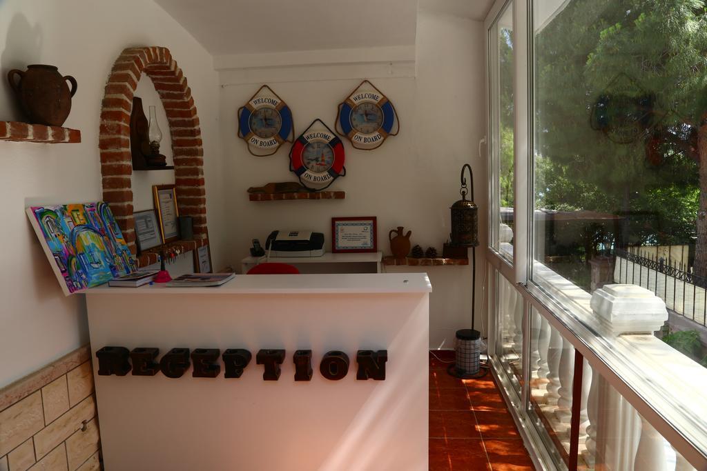 Guzelyali Hotel Ayvalı Extérieur photo