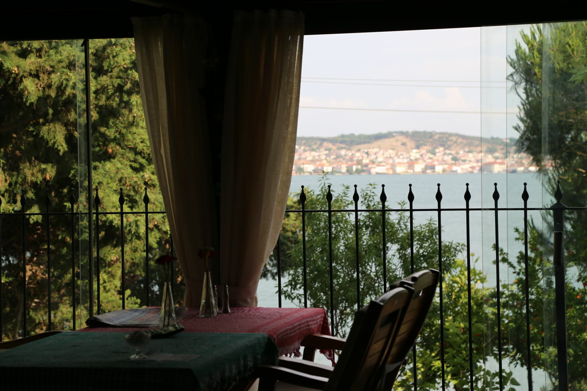 Guzelyali Hotel Ayvalı Extérieur photo